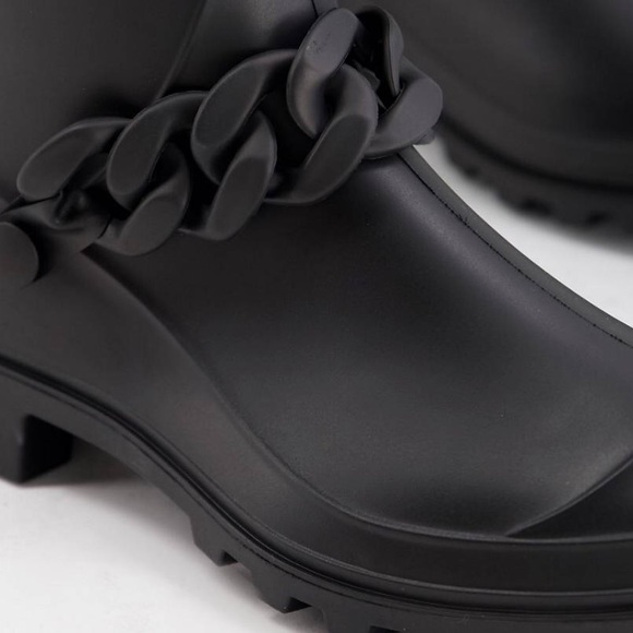 NWT • ASOS • GRAYSON Tall Black Welles Boots with Chain Trim Detail - Picture 9 of 13